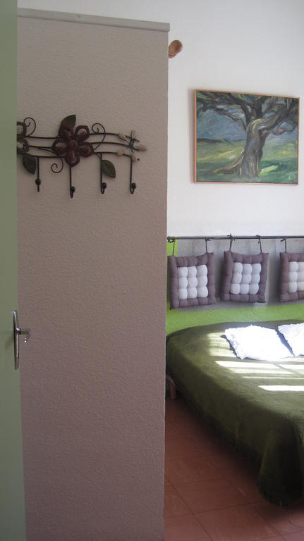 La Trobada Hotel Escaro Szoba fotó